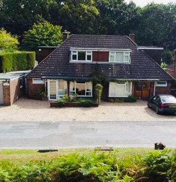 Abacus Bed And Breakfast, Blackwater, Hampshire Camberley Exteriér fotografie