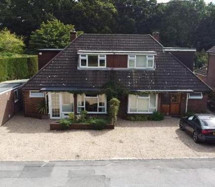 Abacus Bed And Breakfast, Blackwater, Hampshire Camberley Exteriér fotografie