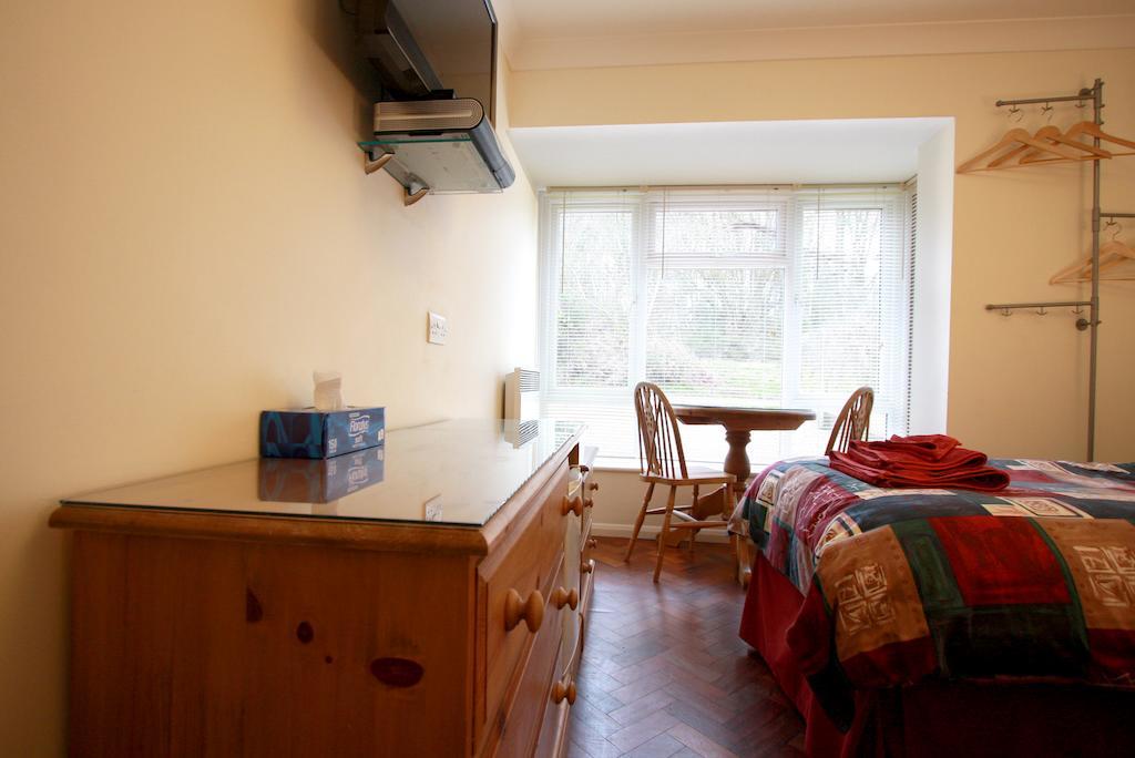 Abacus Bed And Breakfast, Blackwater, Hampshire Camberley Pokoj fotografie