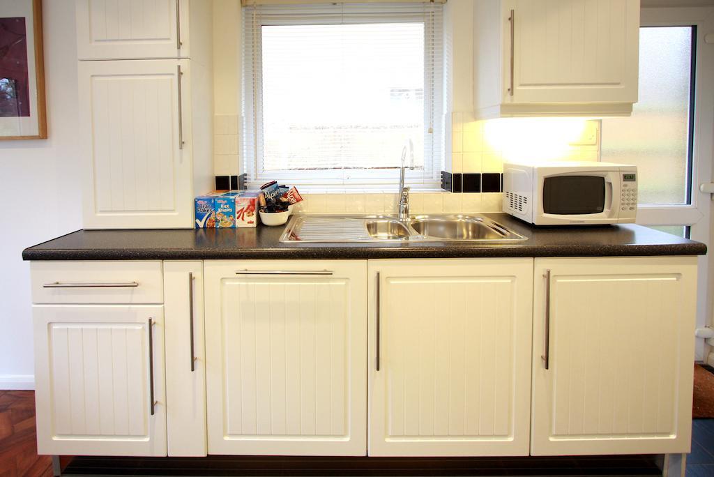 Abacus Bed And Breakfast, Blackwater, Hampshire Camberley Exteriér fotografie