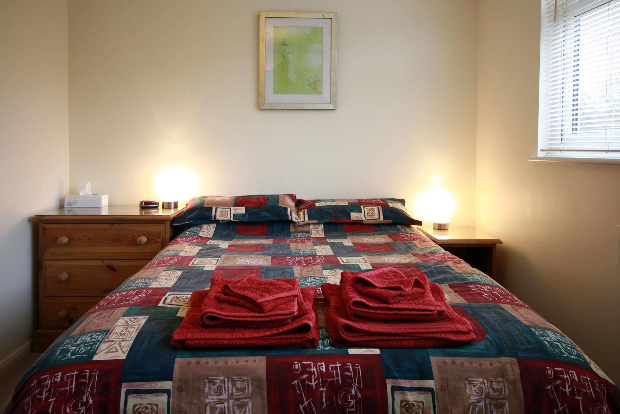 Abacus Bed And Breakfast, Blackwater, Hampshire Camberley Exteriér fotografie
